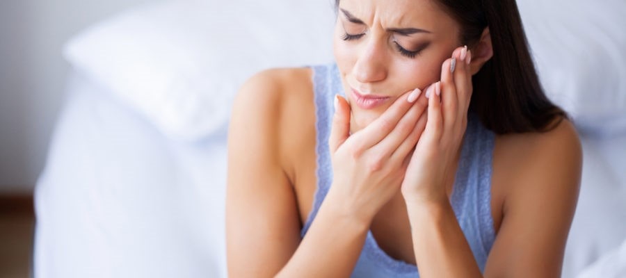 افراد مبتلا به دیابت قبل، حین و بعد از انجام ایمپلنت چه اقداماتی را باید انجام دهند؟
